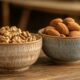 Almendras vs nueces: cuáles son las propiedades nutricionales y beneficios de cada una