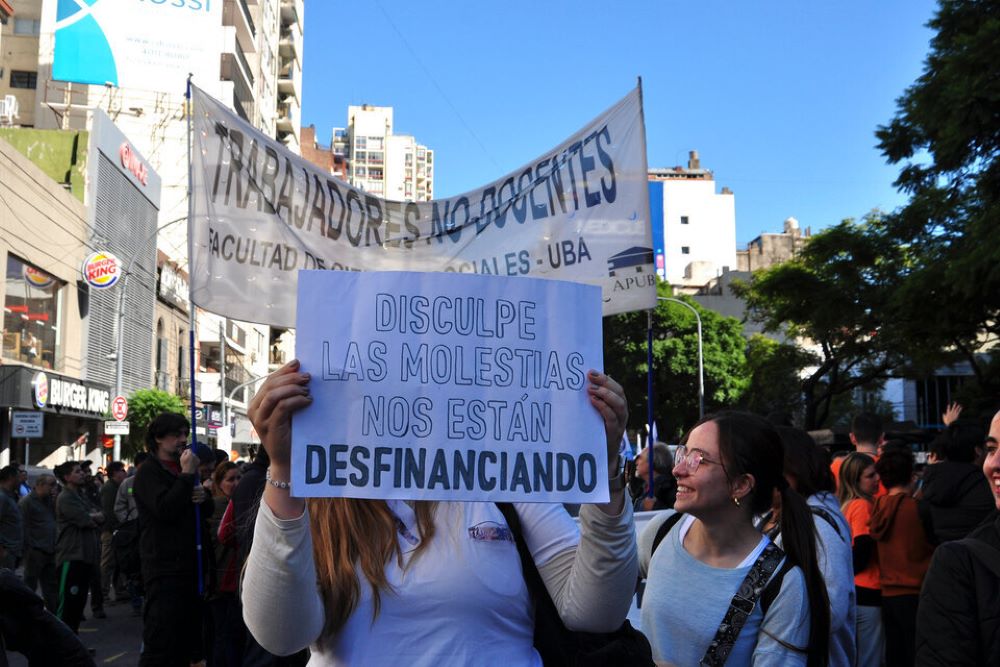 Paro nacional universitario: docentes y no docentes convocaron una huelga para el 26 de septiembre