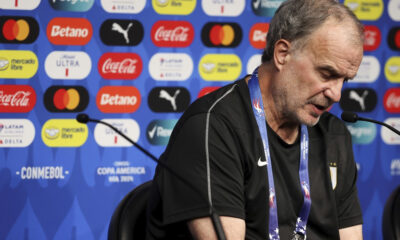 De la furia de Bielsa a la lista de 11 jugadores investigados: qué puede pasar con Uruguay