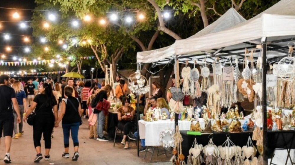 El Auditorio Juan Victoria celebra el día de la primavera con música y feria