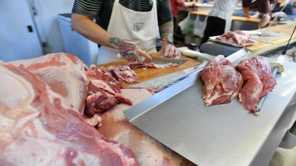 Advierten que el consumo de carne está “por el piso”.