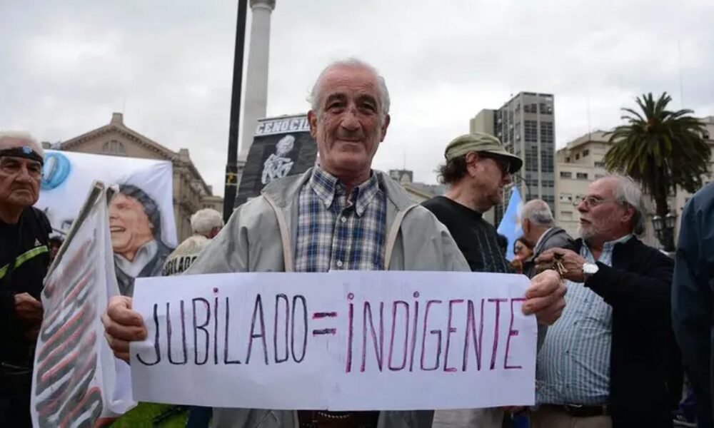 Millones de jubilados y pensionados argentinos están en la indigencia.