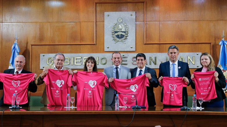 Se lanzó oficialmente la maratón «Juntas contra el Cáncer de Mama»