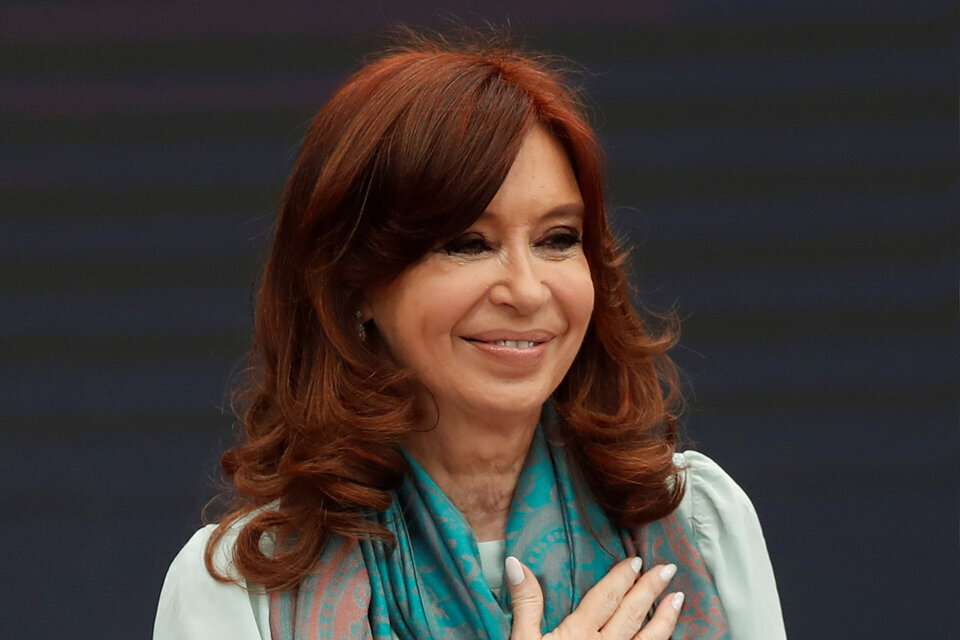 CFK: «Cada dirigente, cada peronista debe tener una conducta clara y una expresión concreta frente a la sociedad»