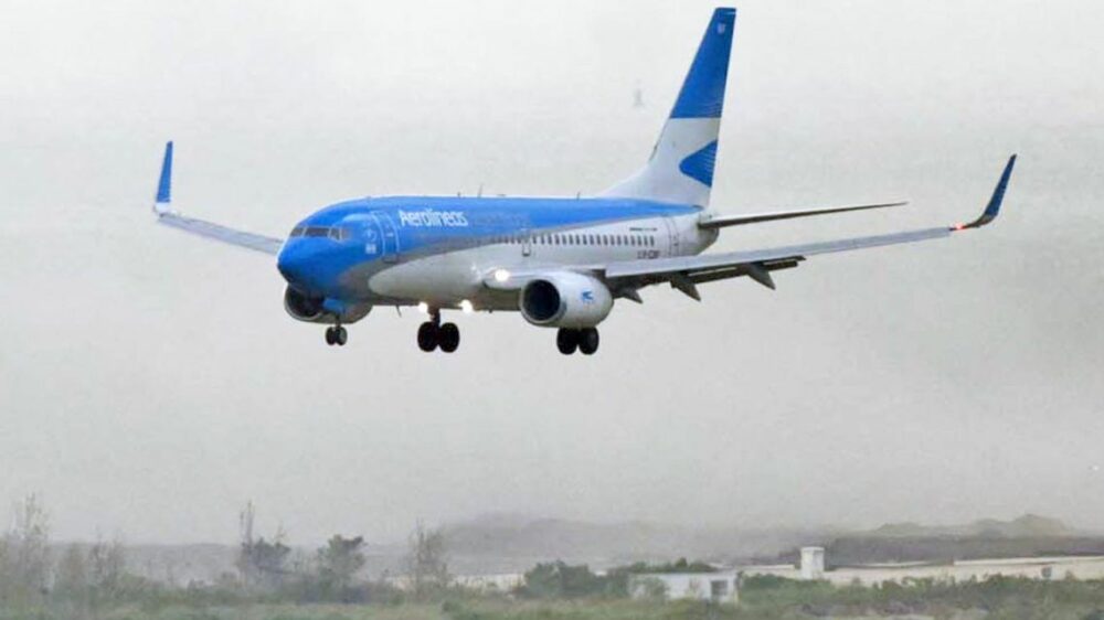 Aerolíneas Argentinas suspendió la mesa de negociación salarial