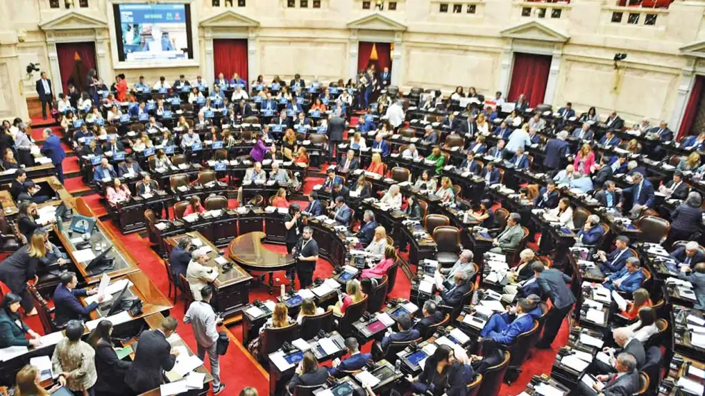 Revés para la oposición en Diputados: se cayó la sesión para limitar los DNU de Milei