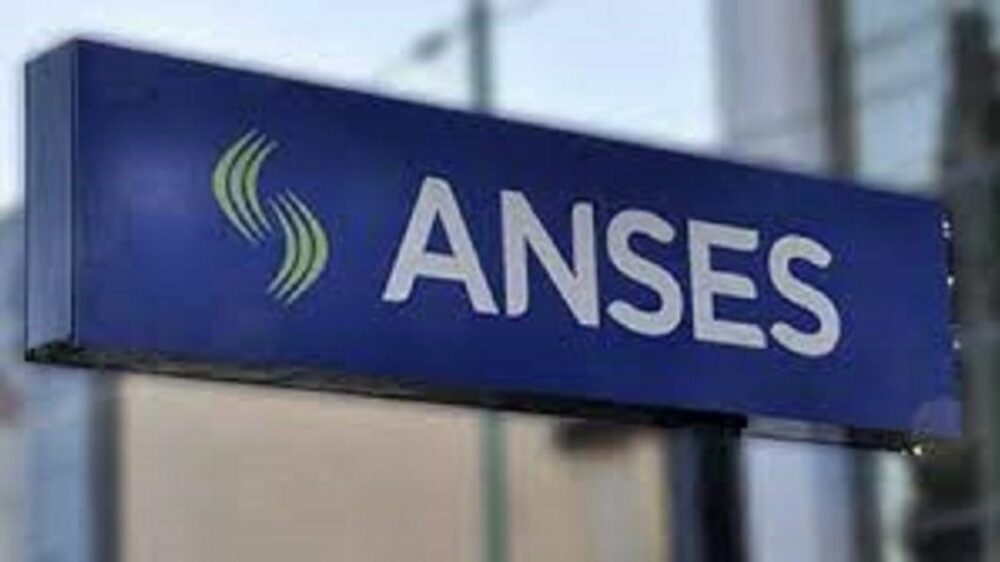 El Gobierno eliminó los créditos de ANSES para jubilados y trabajadores