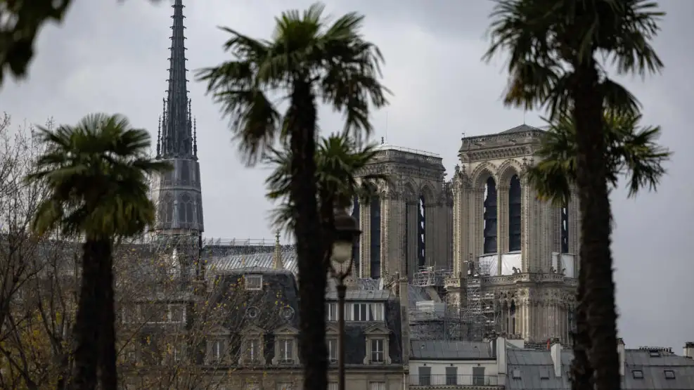 La catedral Notre Dame de París vuelve a abrir sus puertas luego de cinco años