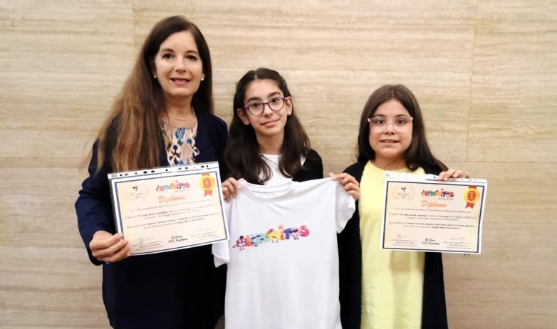 Alumnas del colegio María Auxiliadora ganaron un concurso nacional de escritura