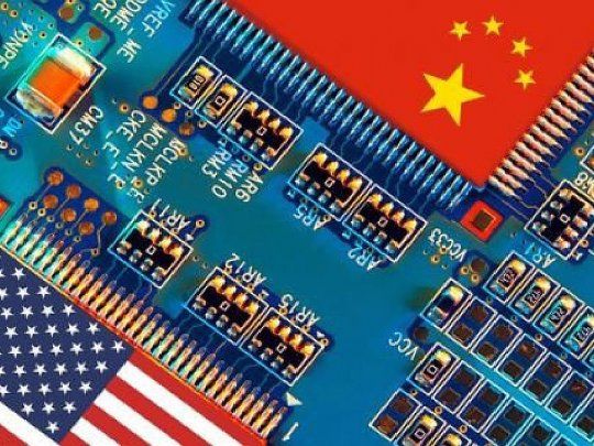 ¿Comenzó la guerra comercial? EEUU frenó los envíos de chips de TMSC a China para el uso de la inteligencia artificial