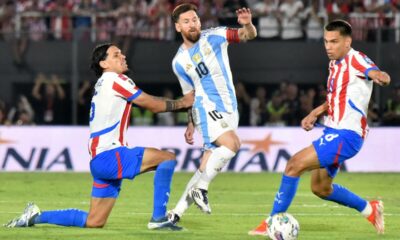 La Argentina no jugó bien, perdió 2-1 frente a Paraguay y sufrió su tercera caída en las eliminatorias