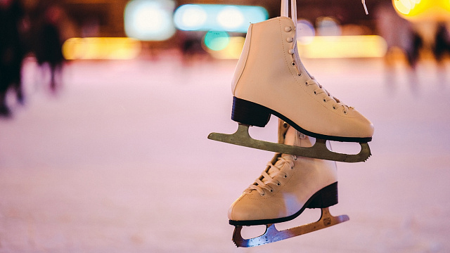 Rusia inaugura la pista de patinaje más grande del mundo