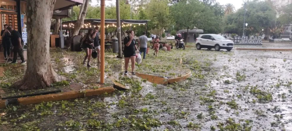 Emiten un ‘alerta amarilla’ por tormentas y el 2025 puede llegar pasado por agua