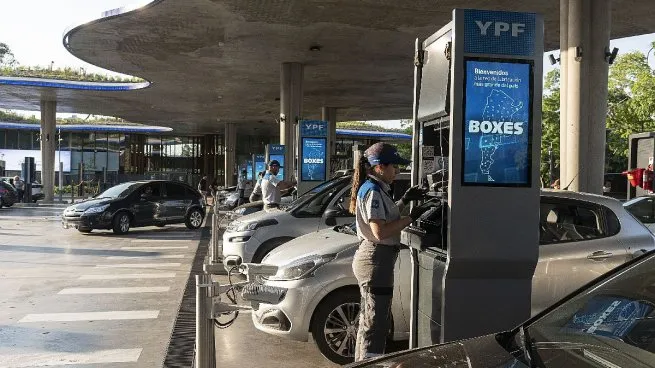 YPF aumentará el precio de sus combustibles la semana que viene